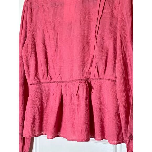 Jessica Simpson NWT coral long sleeve top size L - Picture 7 of 8